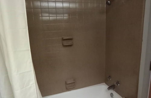 Petersburg Hotel | Travelodge by Wyndham Petersburg