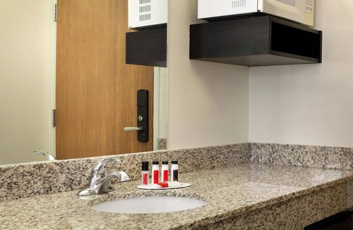 Yampa Hotel | Travelodge by Wyndham Yampa