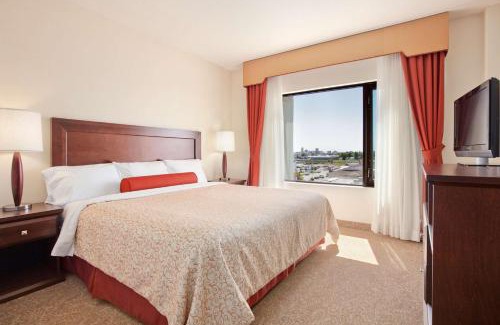 North Industrial Hotel | Travelodge Hotel by Wyndham Saskatoon