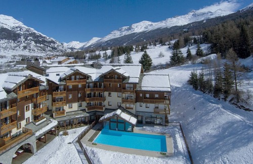 Val Cenis Apartment | travelski home premium - Résidence Les Alpages de Val Cenis 4*