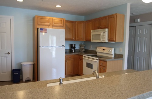 Traverse City Condo | Traverse City condo Near town, beaches and parks!
