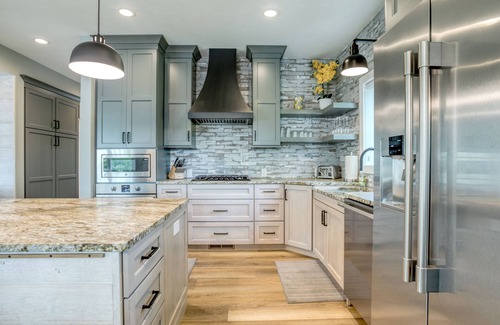 Mayfield House | Traverse City Lakemore Resort, New Luxury Lakefront Home on Arbutus Lake