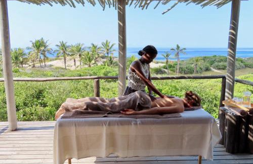 Morrumbene Cabin | Travessia Beach Lodge