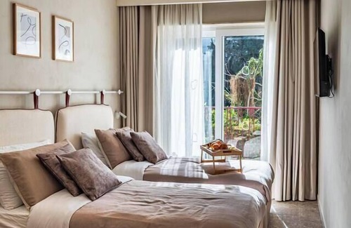 Il-Balluta Hotel | Travi Boutique By Holi