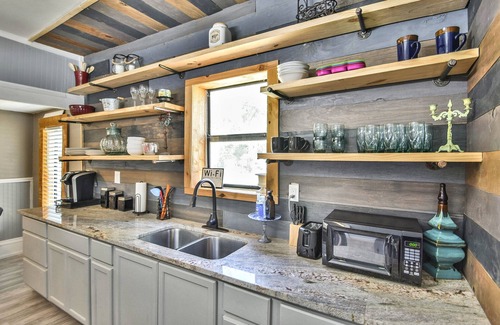 Granbury Cottage | Travis House Granbury