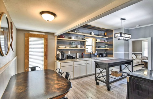 Granbury Cottage | Travis House Granbury