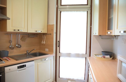 Cremeno Apartment | Tre Pini Retreat - Two Bedroom Apartment, Sleeps 6