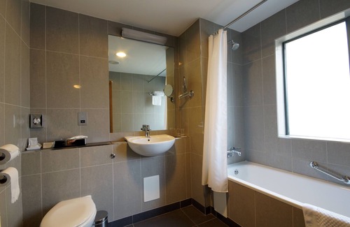 Waterford Hotel | Treacy's Hotel Waterford Spa & Leisure Centre