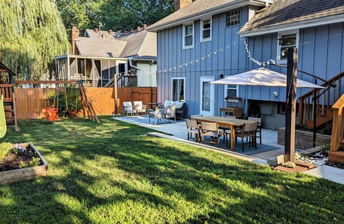 Olathe House | Treasure Chest - a boutique family getaway
