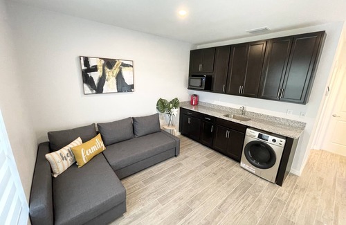 Port Saint Lucie House | Treasure Coast 1/1 Apartment - Beach, Golf & Relax