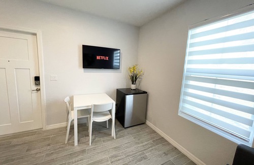 Port Saint Lucie House | Treasure Coast 1/1 Apartment - Beach, Golf & Relax