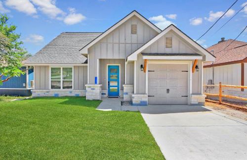 Canyon Lake House | Treasure Cove