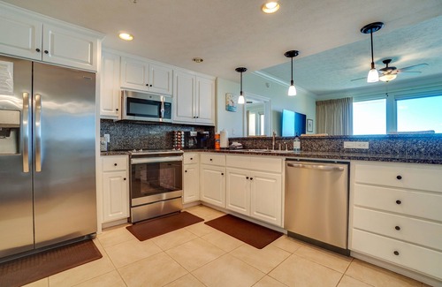 Lower Grand Lagoon Condo | Treasure Island Resort 9th Floor Beachfront Master, Pool, Jacuzzi & Beach Chairs