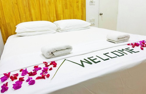Huraa Bed & Breakfast | Treasure Island Lodge - Huraa/Maldives