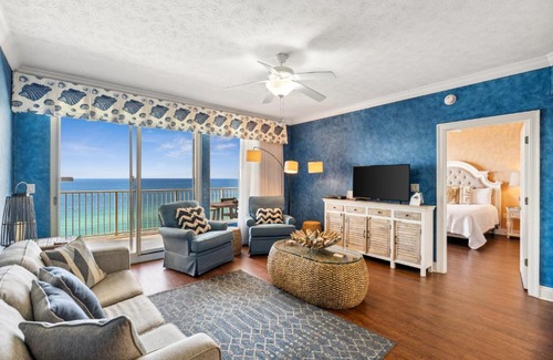 Lower Grand Lagoon Apartment | Treasure Island #1207