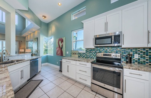 Treasure Island House | Treasure Island Villa | Beachfront | Private Pool