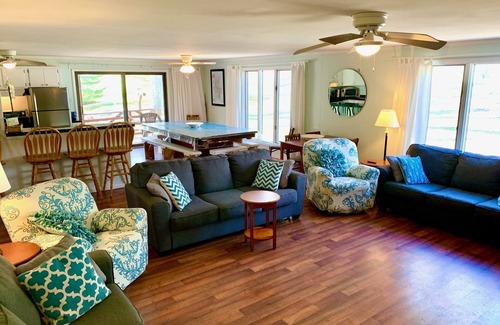 Treasure Lake House | Treasure Lake Vacation Rental (Sleeps 16!)
