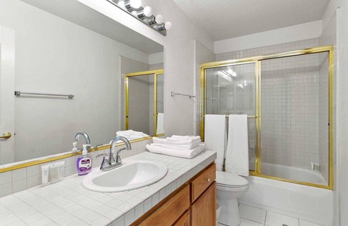 Nuevo House | Treasure on Obsidian Ct