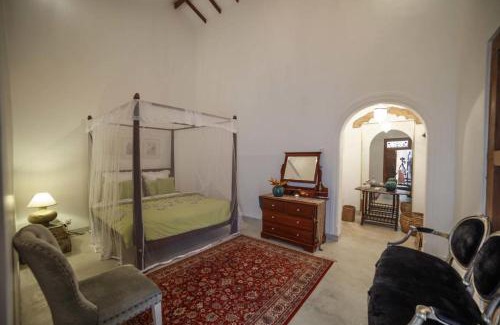 Kirinda-Puhulwella Bed & Breakfast | Treasure Rock