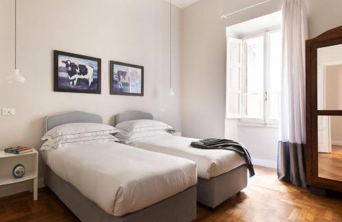 Repubblica Apartment | TreasureRome Quattro Fontane DeLuxe