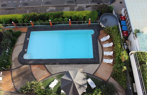 North Ward Apartment | Treat yourself, fun in the sun and a great view.