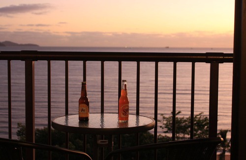 North Ward Apartment | Treat yourself, fun in the sun and a great view.