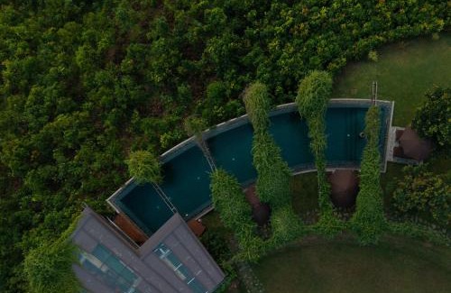 Kathaluwa Hotel | Trebartha East The Round House