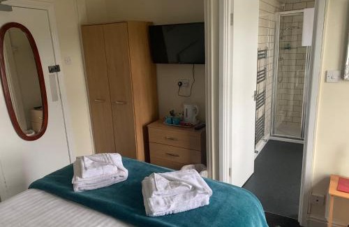 Amlwch Bed & Breakfast | Trecastell Hotel