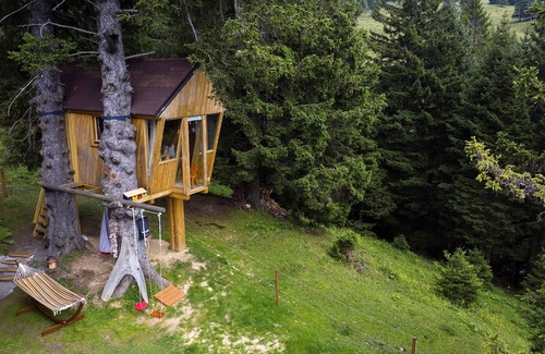 Ambroz pod Krvavcem Cabin | Tree house close to Chalet Slovenia Alps