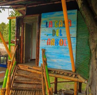 Pereira Cabin | Tree House Finca La Floresta Verde