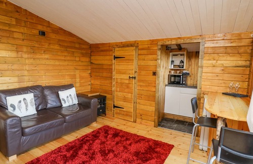 Llanarth Cottage | Tree House