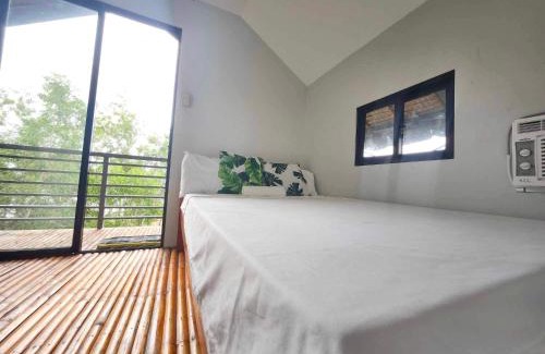 Bayawan City Bed & Breakfast | Tree House