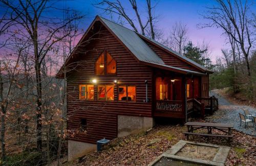 Blue Ridge Villa | Tree Top Hideaway - Private with Games Firepit More