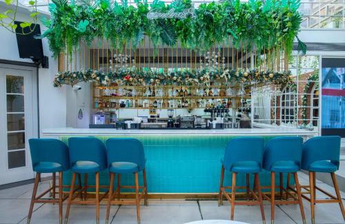 Parel Hotel | Treebo Hiramani Parel Lalbaug