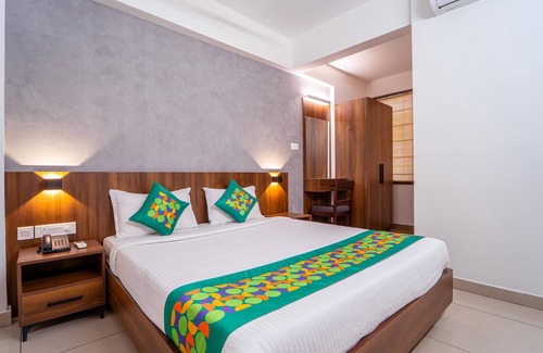 Kochi House | Treebo Petals Suites