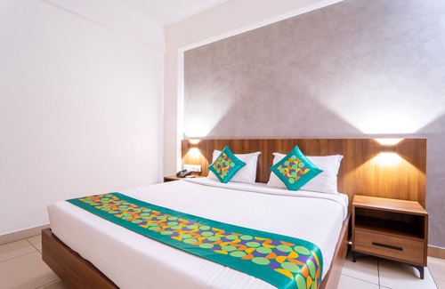 Kochi House | Treebo Petals Suites