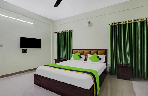 Sulthan Bathery Hotel | Treebo Trend Sierra Vista Apartment