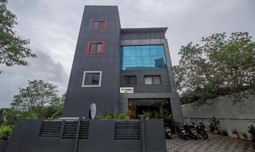 Wagholi Hotel | Treebo Tulip Comfort
