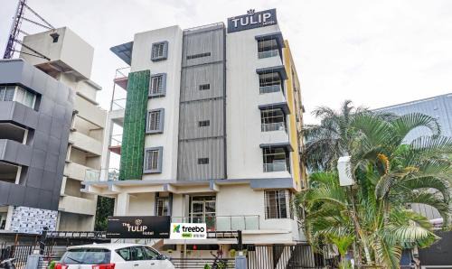 Bhosari Hotel | Treebo Tulip