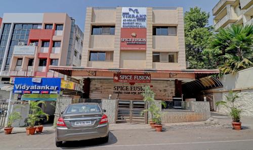 Pimpri Colony Hotel | Treebo Vikrant Residency