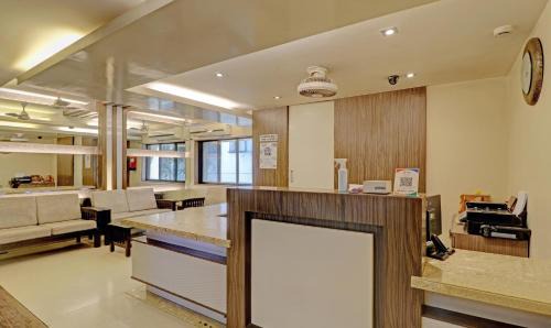 Pimpri Colony Hotel | Treebo Vikrant Residency