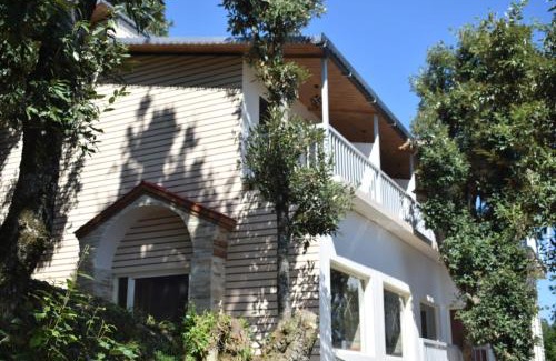 Almora Resort | Treecasa Resort