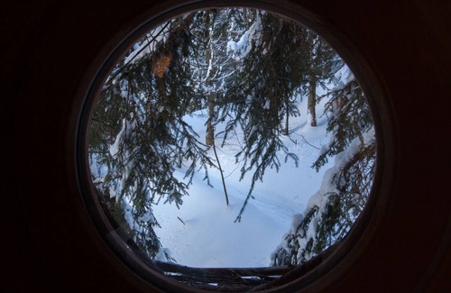 Saint-Nicolas-la-Chapelle Cottage | Treehouses BETWEEN EARTH AND SKY
