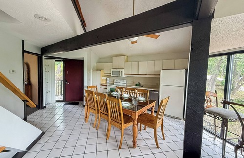 Village of Four Seasons House | Treehouse Treetop Village105-3Bed/3Bath/Pools/Dock/Pickleball/Fitness Center-6-8PP-Four Seasons Area