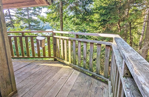 Saint-Faustin-Lac-Carre Cabin | Treehouse #01 in Mont Tremblant overlooking the lake