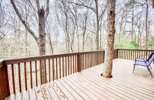 Clarks Hill House | Treehouse Getaway