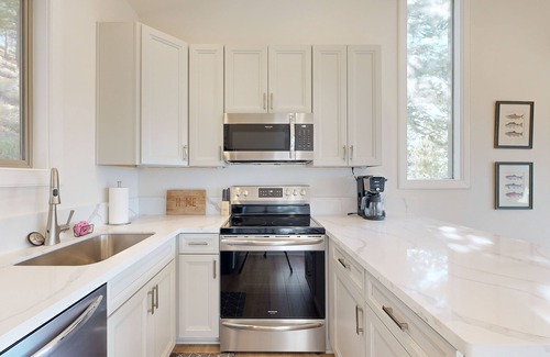 Incline Village House | 🌲 Treehouse-Style Townhouse with Lake Views in Incline Village