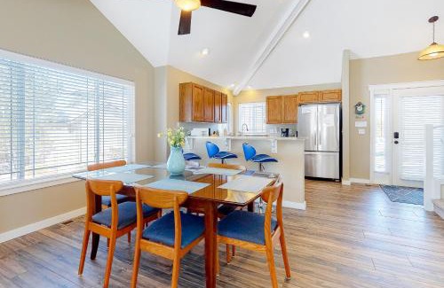 Redmond House | Trees and Tees at Eagle Crest