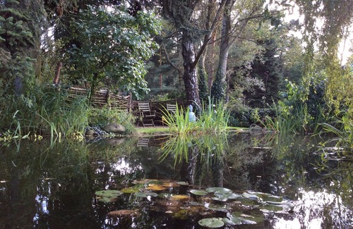 Alvern Apartment | Trees, shrubs, flowers, water, animals, garden, peace - and plenty of it