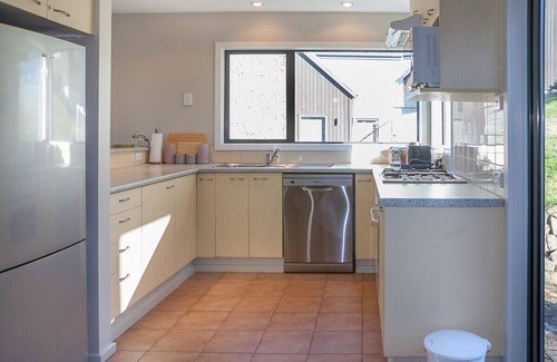 Hanmer Springs House | Treetop Lodge - Acheron Holiday Home